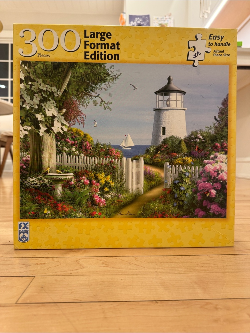 300 Piece Summer Escape Lighthouse Jigsaw Puzzle